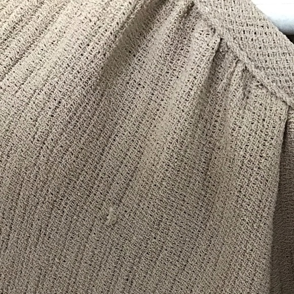 Bohemian chic Ruffle Sleeve V neck Woven Top - Picture 10 of 11